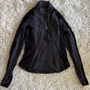 LULULEMON 1/2 ZIP